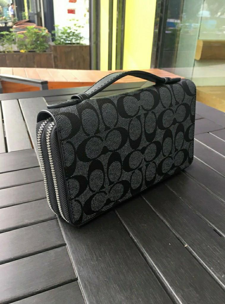 COACH F93504 DOUBLE ZIP TRAVEL ORGANIZER in SIGNATURE Men s Fashion Watches Accessories Wallets Card Holders on Carousell