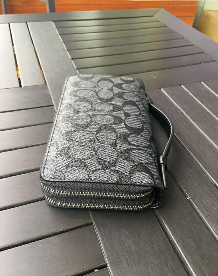 COACH F93504 DOUBLE ZIP TRAVEL ORGANIZER in SIGNATURE, Men's Fashion