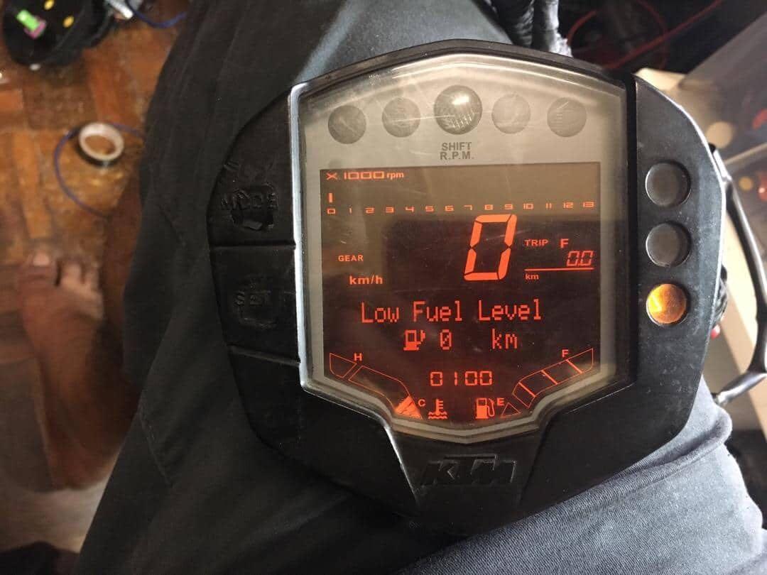 Meter ktm shop duke 200