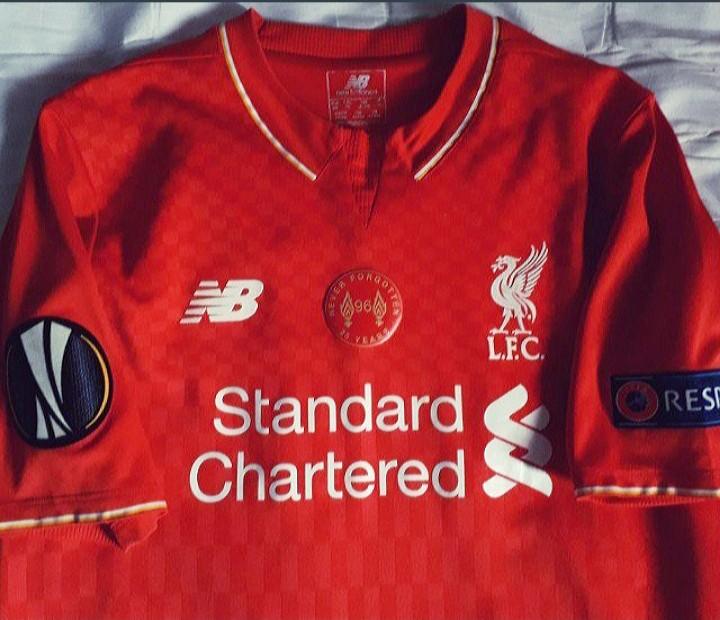 Download Liverpool 3Rd Kit 2015/16 Pictures