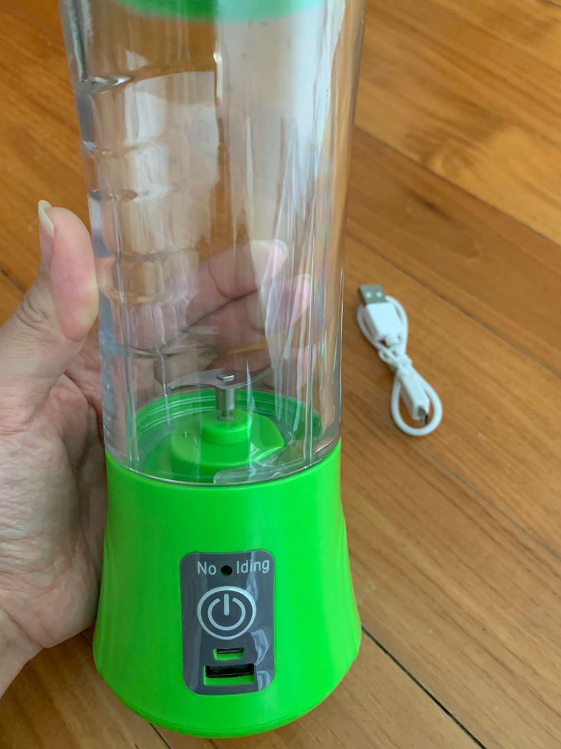 Portable blender (charge to use), TV & Home Appliances, Kitchen