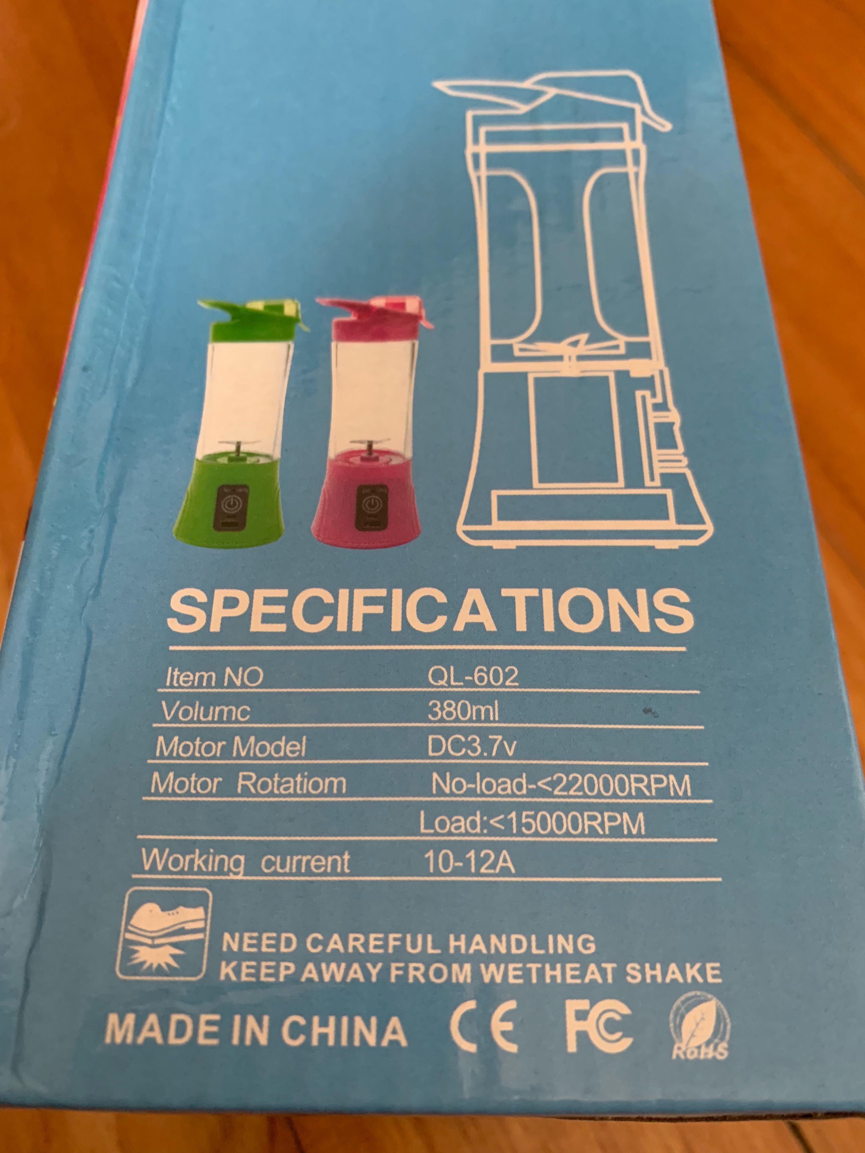 Portable blender (charge to use), TV & Home Appliances, Kitchen