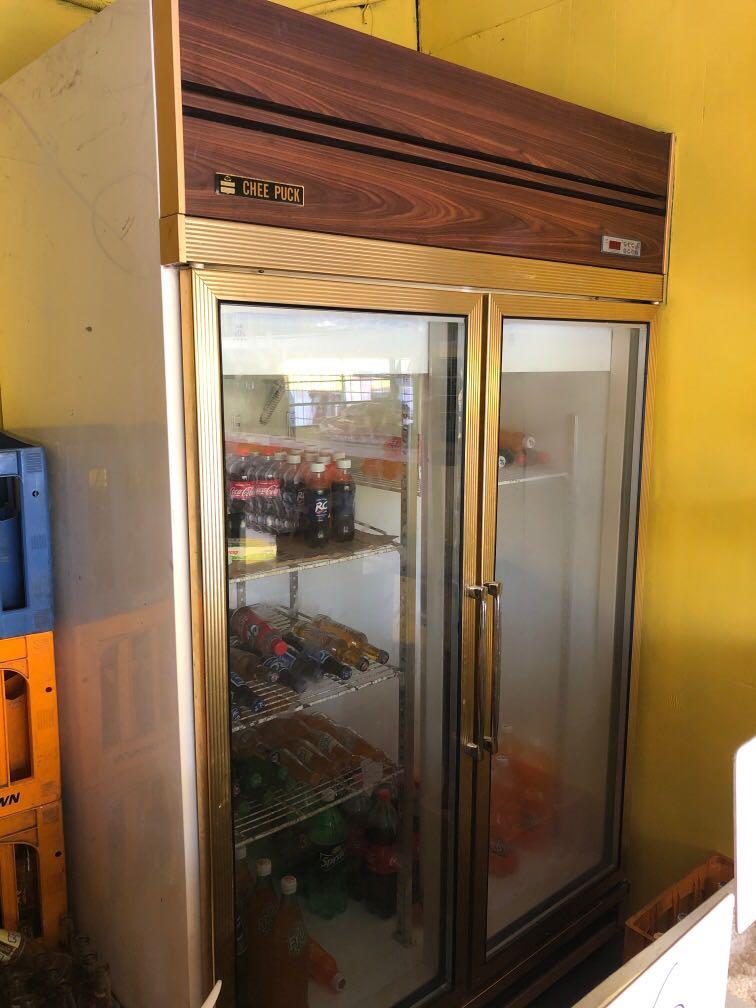 Second Hand Chiller Home Furniture Home Appliances Refrigerators And Freezers On Carousell