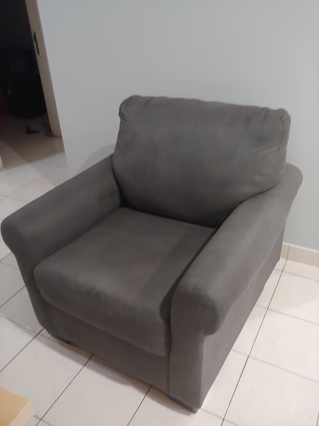 Single outlet sofa informa