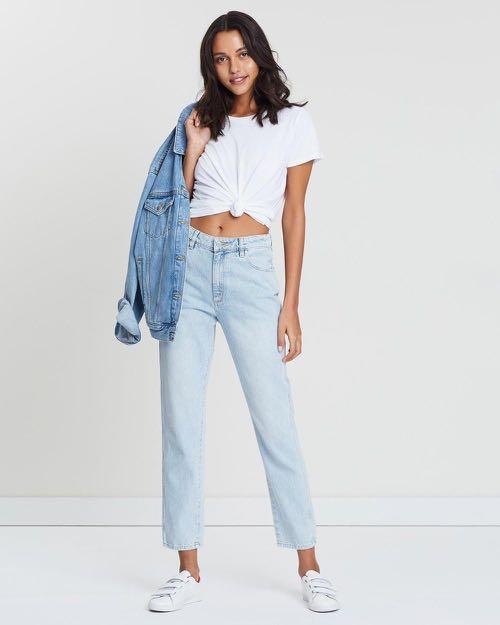 Wrangler Mom Jeans, Women's Fashion 