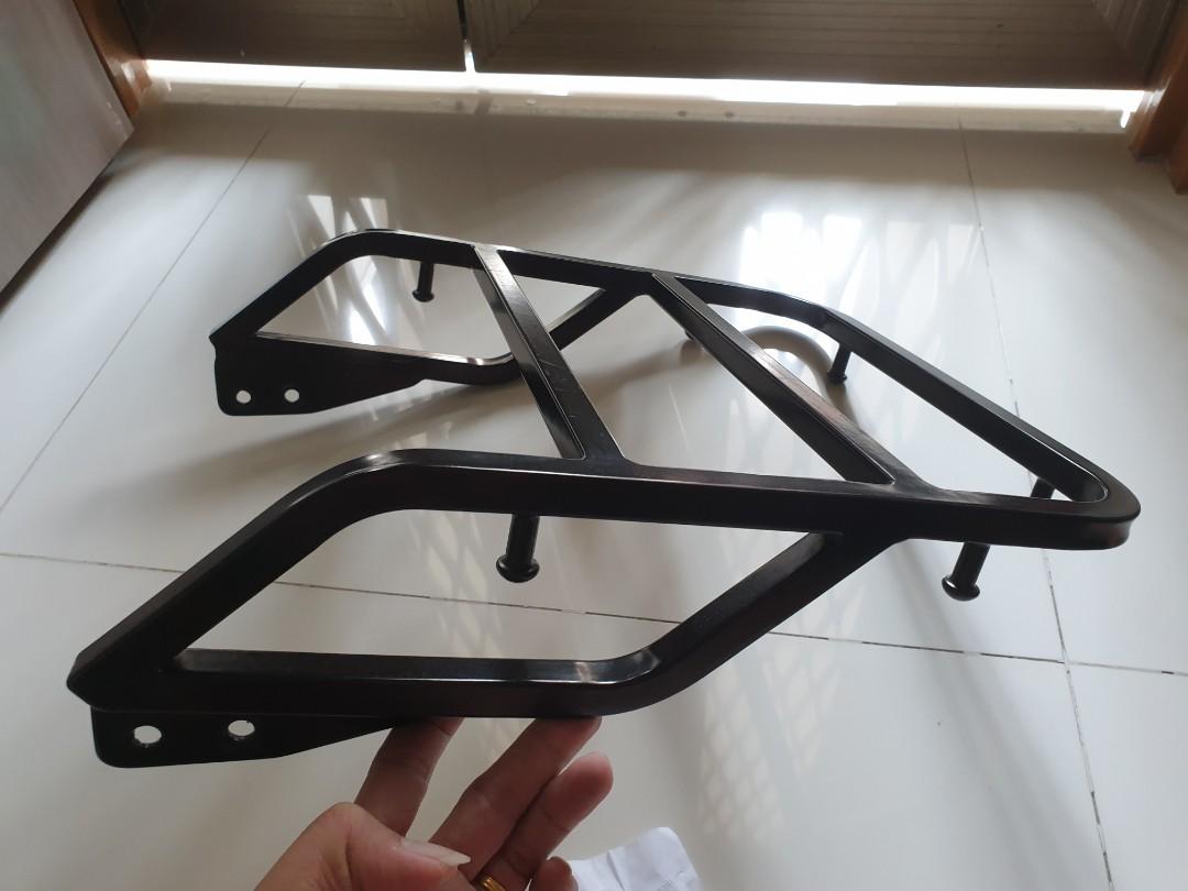 Yamaha XJR1300 rack, Motorcycles, Motorcycle Accessories on Carousell