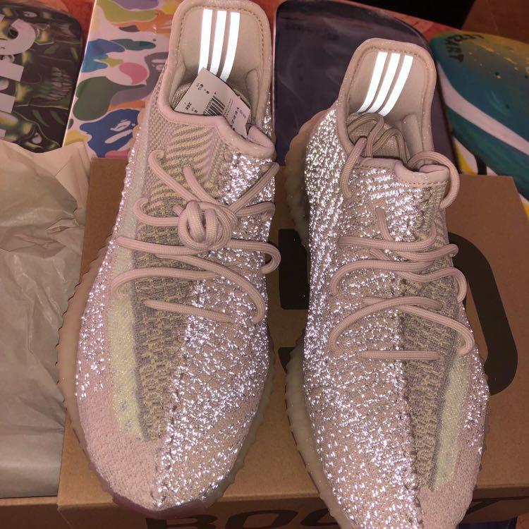 YEEZY BOOST 350 V2 CITRIN REFLECTIVE Larry Deadstock