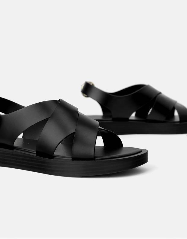 ZARA Minimalist Flat Sandals, Women's Fashion, Footwear, Sandals on