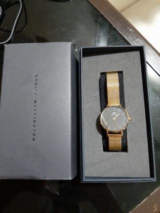 (Kategori: ) berada di . Dikirim oleh throphywifejkt (ID iklan 253439082, Gambar 1). Deskripsi: .
