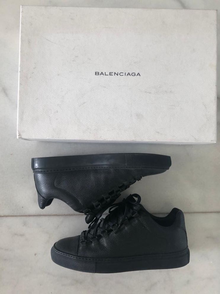 balenciaga low top arena black