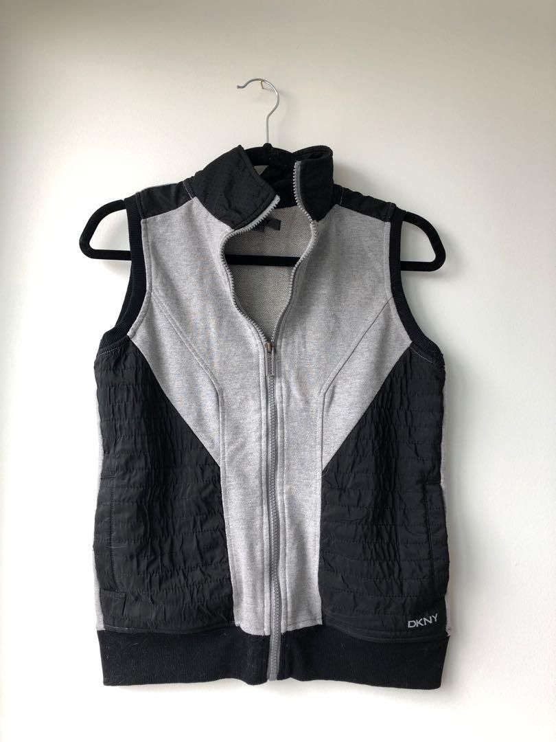 DKNY Fall / Puffer Vest (Category: Clothes) located in Toronto. Submitted by mingleecanada (Listing ID 253591880, Image 1). Description: Worn a couple of times. Size says M But fits S better. In EUC. .