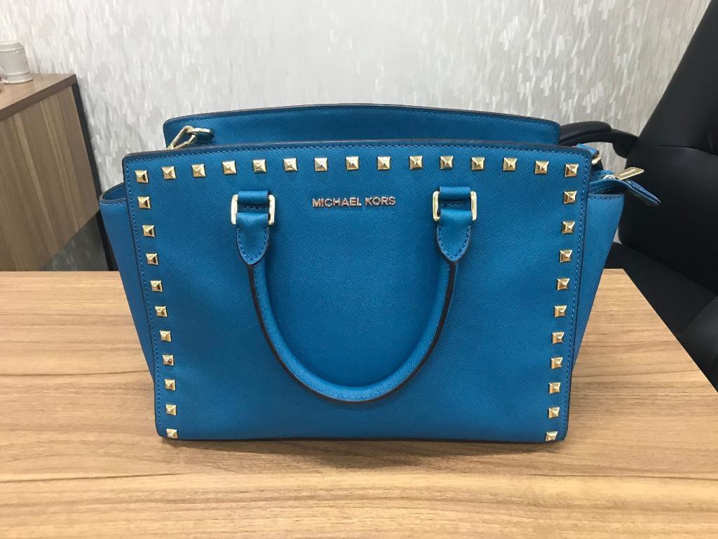 Michael kors heritage blue store