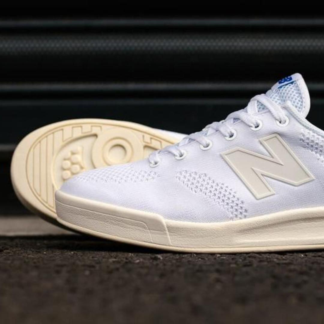 New Balance Men s 300 Vintage Court Classics Shoes CRT300RD White US 8 MEN BRAND NEW DEADSTOCK