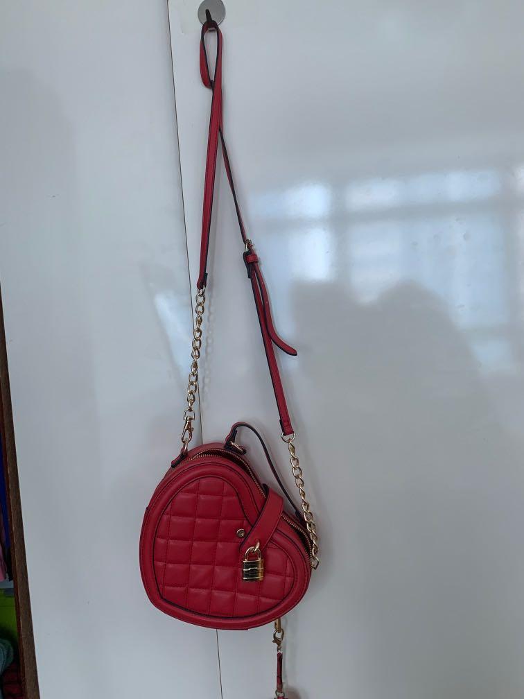 NEWLY BOUGHT ALDO HEART SHAPED BAG Women s Fashion Bags