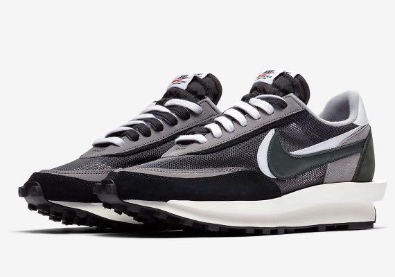 nike sacai waffle black white