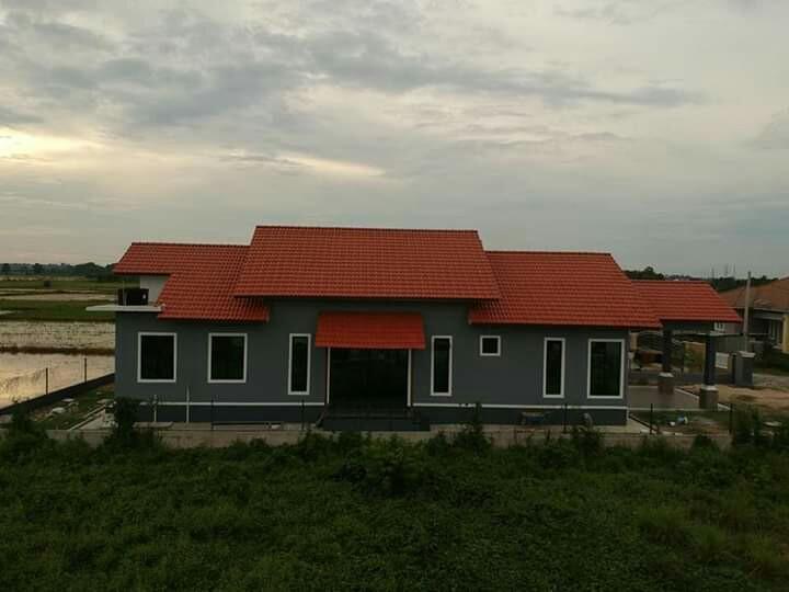 Rumah banglo, Furniture & Home Living, Furniture, Sofas on Carousell