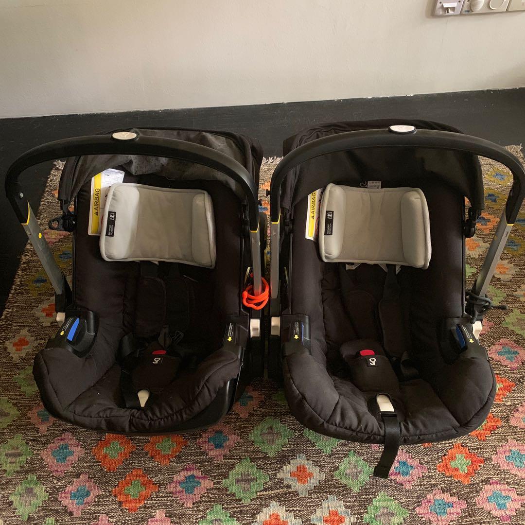 Doona car deals seat for twins