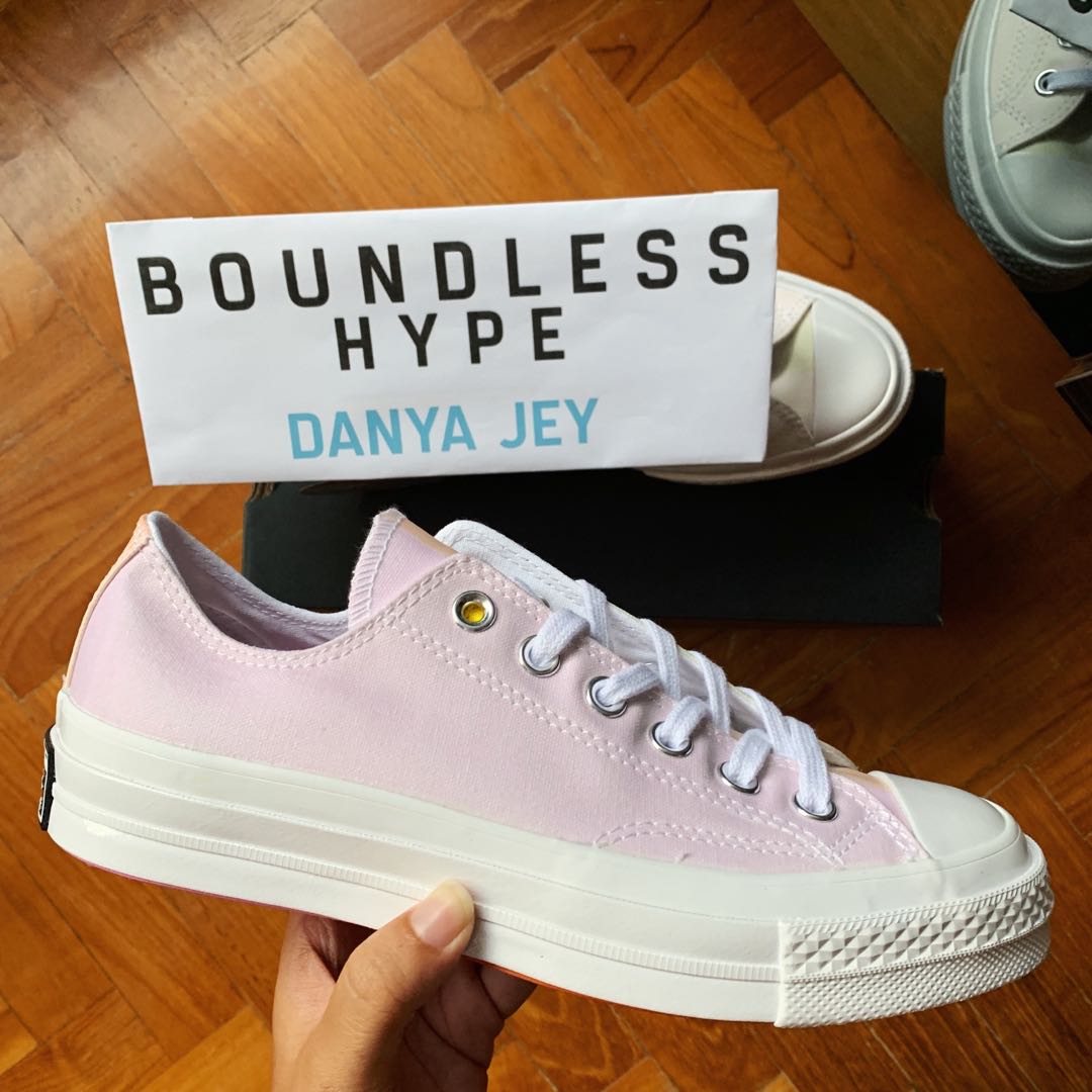 Uv converse low 2025