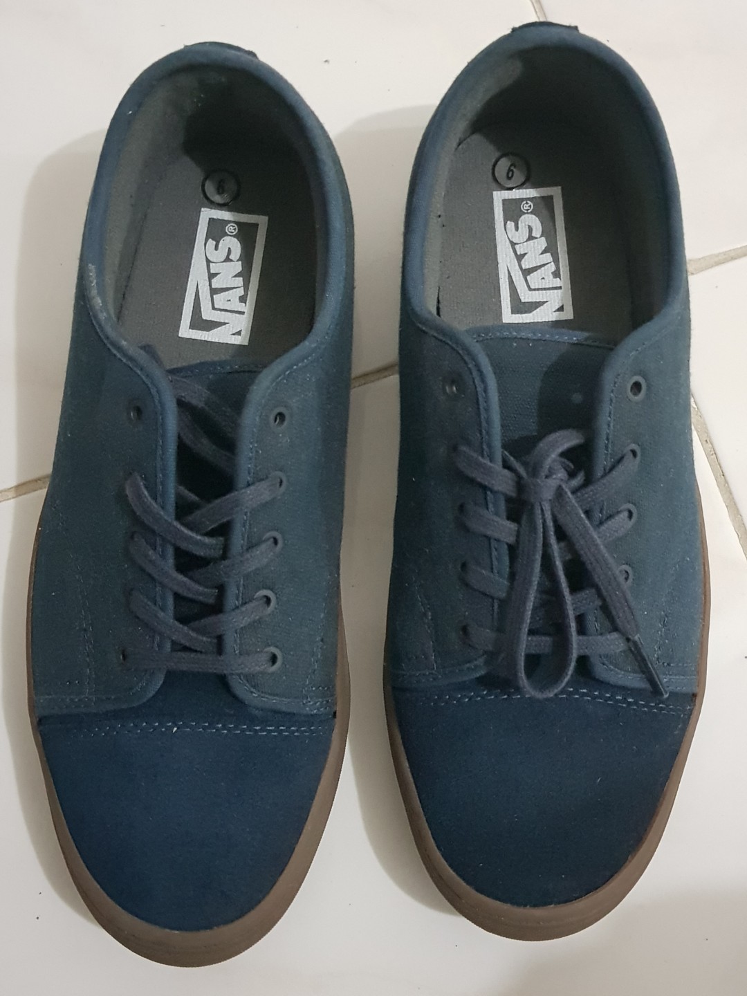 Vans versa shoe Clearance