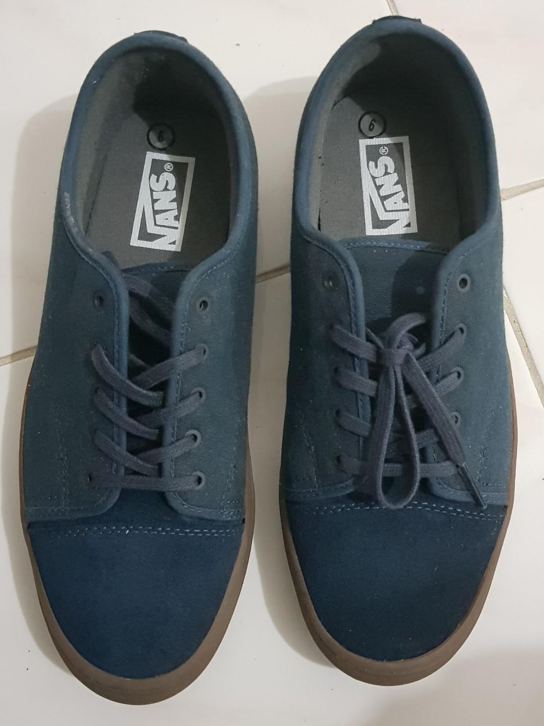 vans size 9 mens