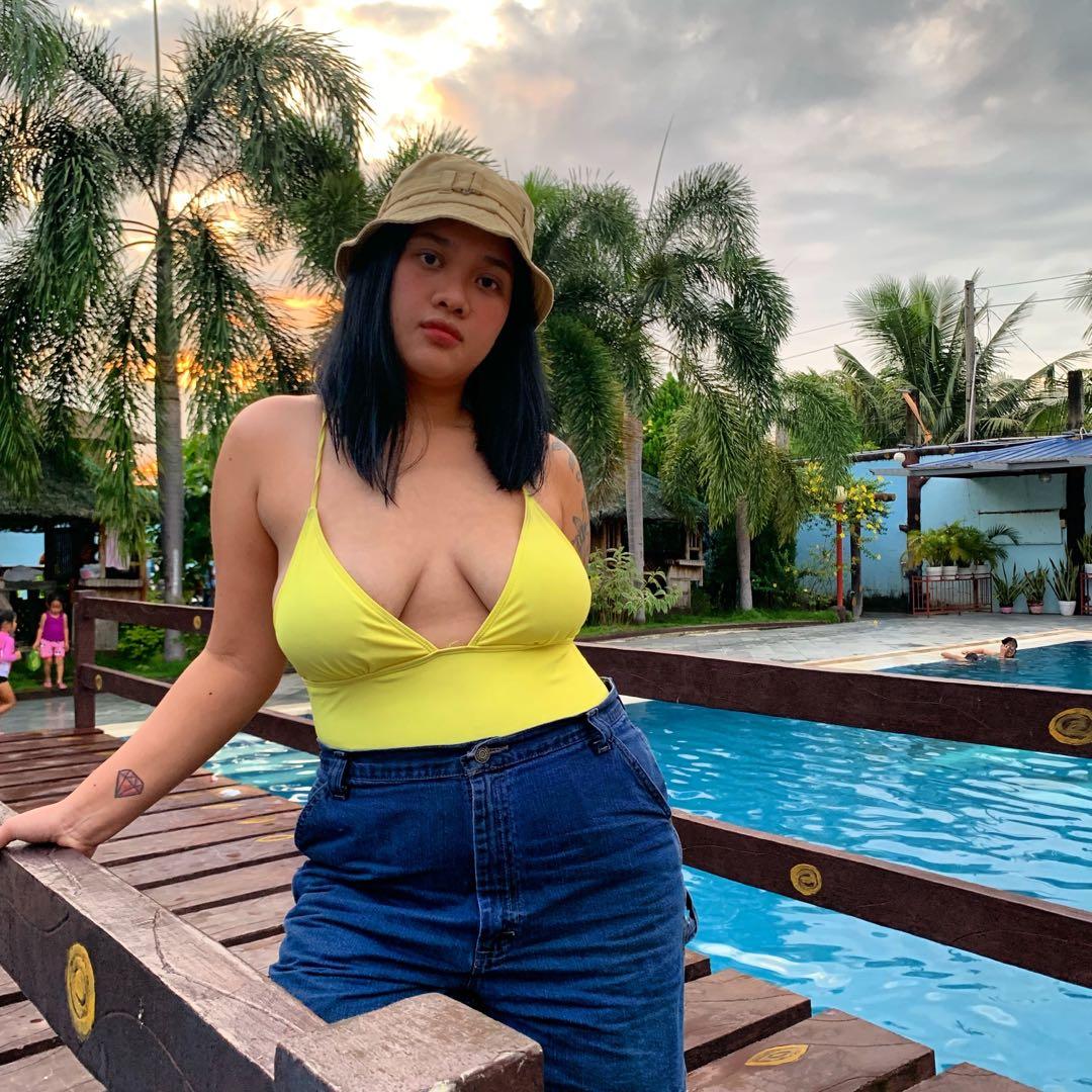 Zaful one-piece (Category: Bikinis & Swimsuits) located in Agoo. Submitted by camastyle (Listing ID 253483851, Image 1). Description: .