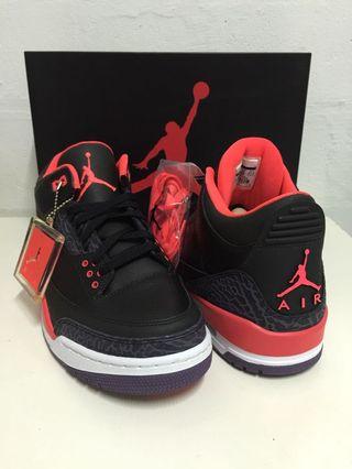 Jordan 3 Crimson