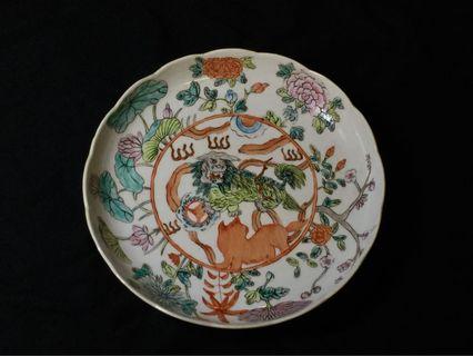 Flower Design And Lotus Leaves With Lion In The Middle