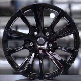 Land cruiser Lexus LX570 black glossy color 20” mag wheels mags