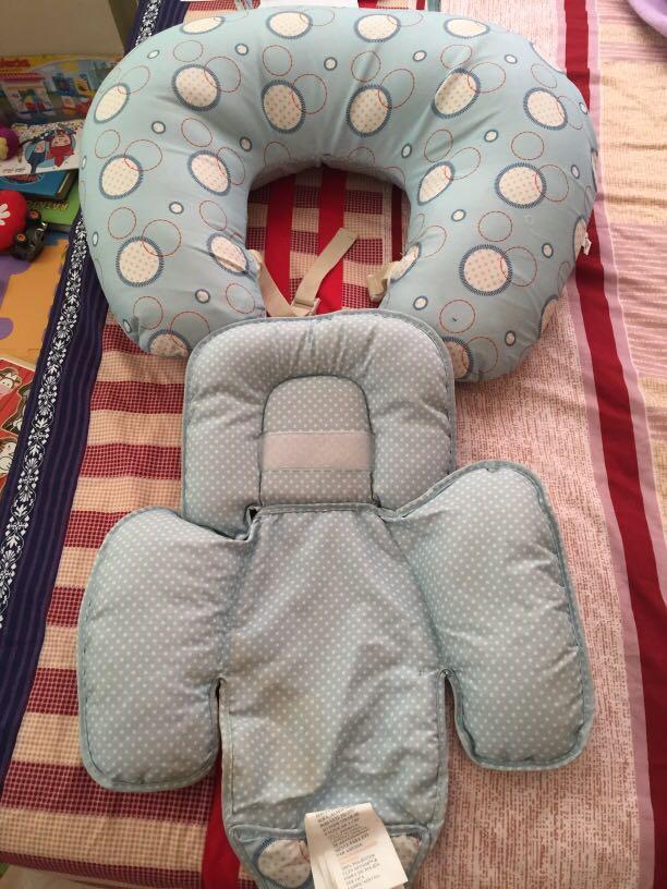 Boppy pillow (Category: Cots & Cribs) located in Cavite. Submitted by roxycd (Listing ID 253675139, Image 2). Description: Big boppy pillow, use for feeding, burping the baby, and sitting the baby. Good as new! Guaranteed! #13thMonthSale So why wait, hurry up and buy😮 Meet up/ pick up only please. .