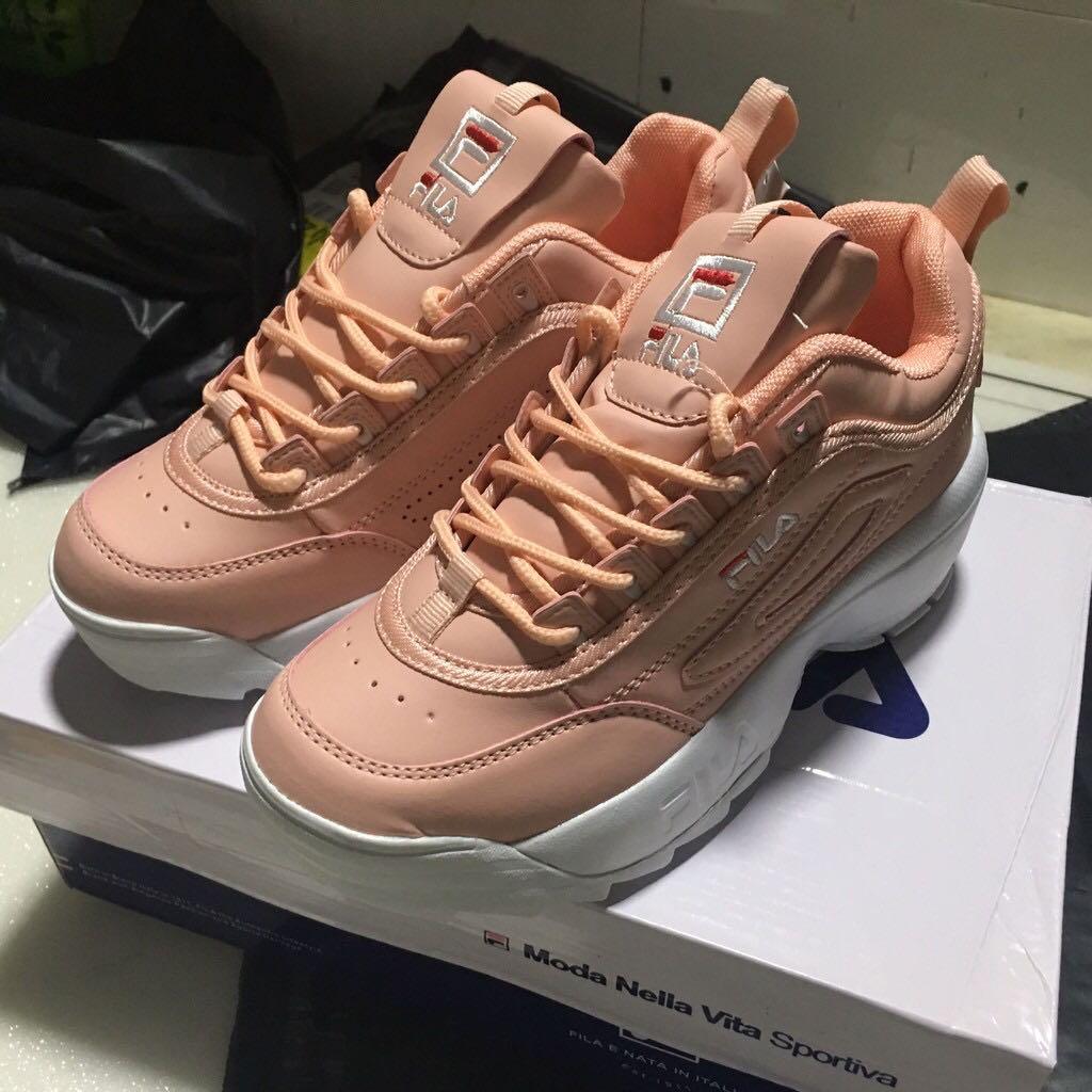 baby pink filas