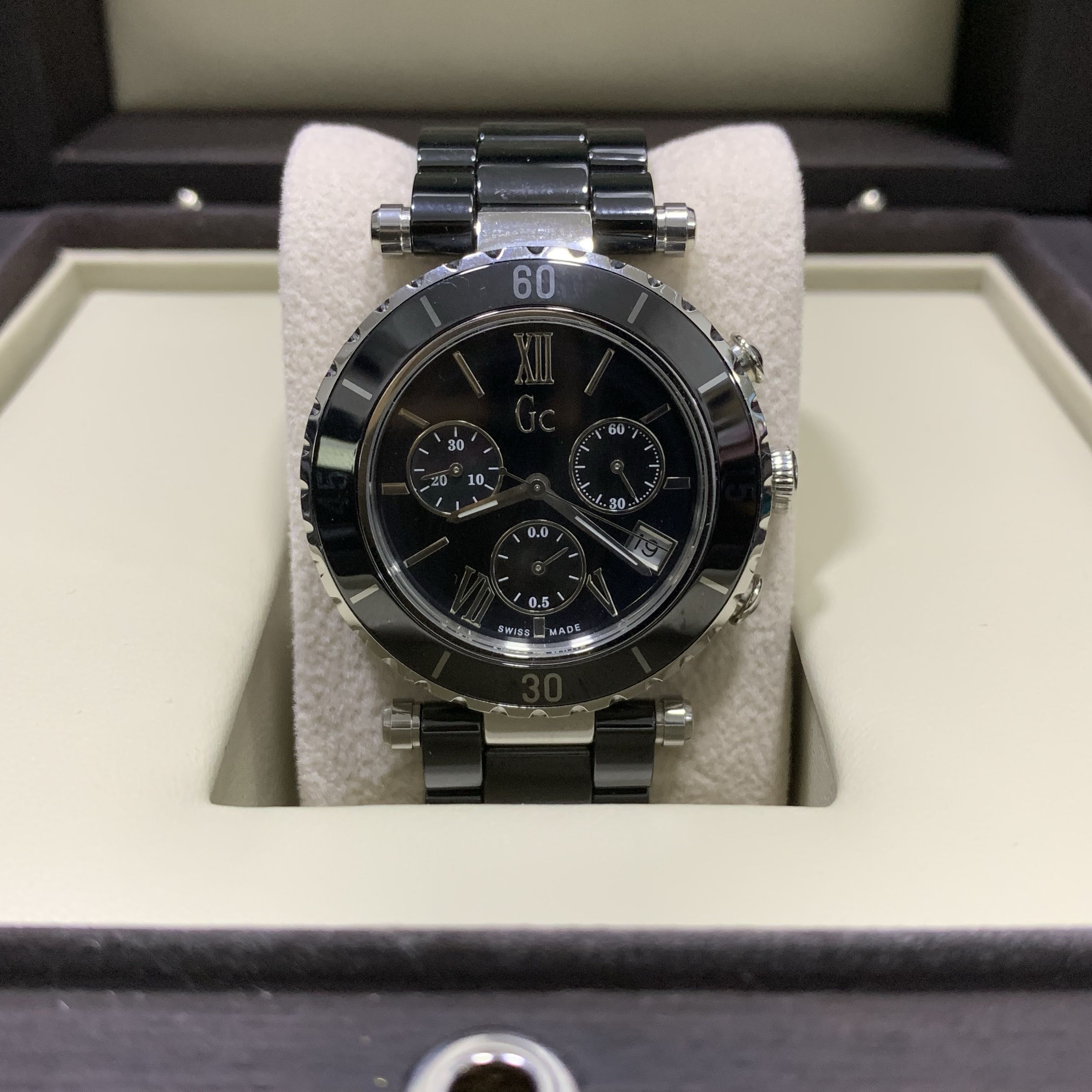 moschino perfume chic petals