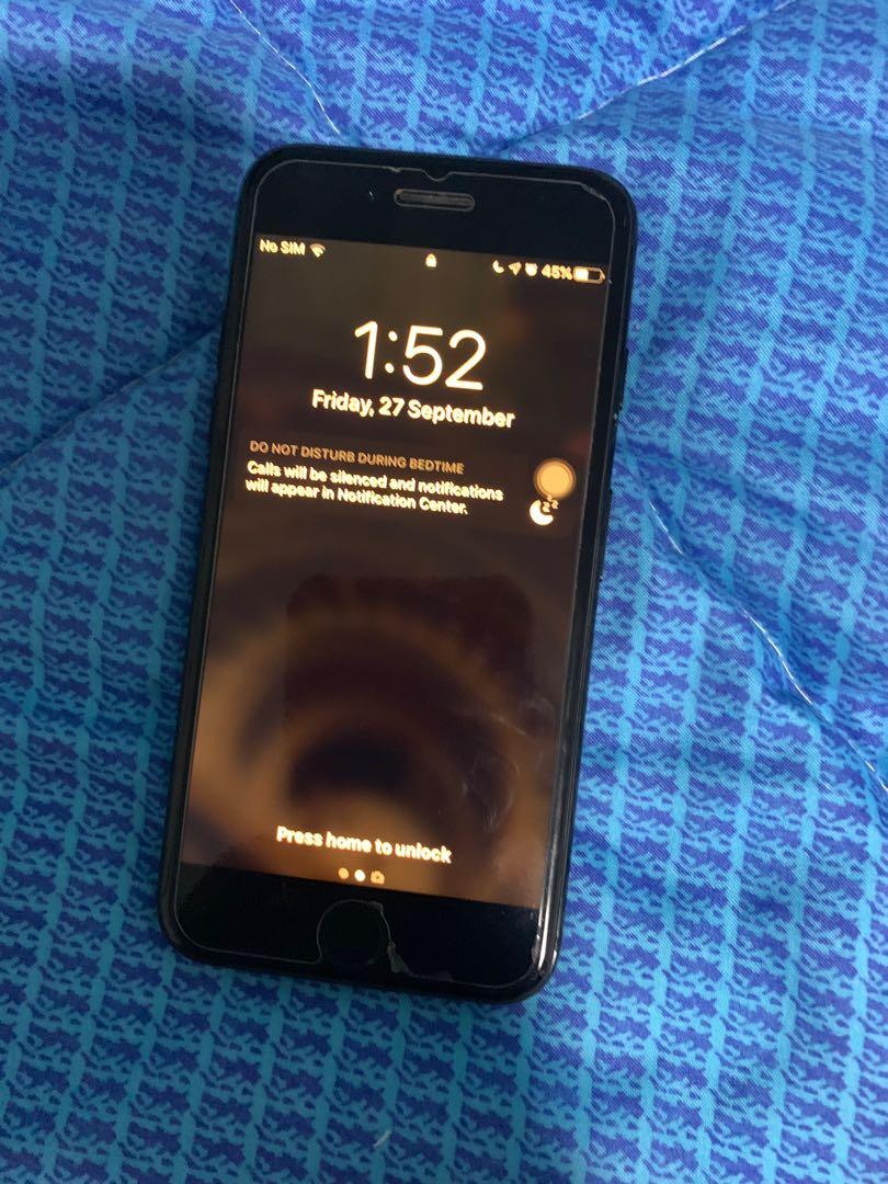 Iphone 7 Jet Black 128 GB (Category: iPhone 7 Series) located in Paranaque City. Submitted by dhizay12 (Listing ID 253614362, Image 1). Description: Used Iphone 7 Jet Black for Sale @ 128 GB, Open Line. With original unused ear phones. Mint condition. Meet up in Greenbelt 1 or The buyer can also book Grab or Lalamove to have it delivered to his/her doorstep. Mode of Payment: Online deposit thru BDO/ Bpi/ Metrobank or if meet up in Greenbelt, COD.