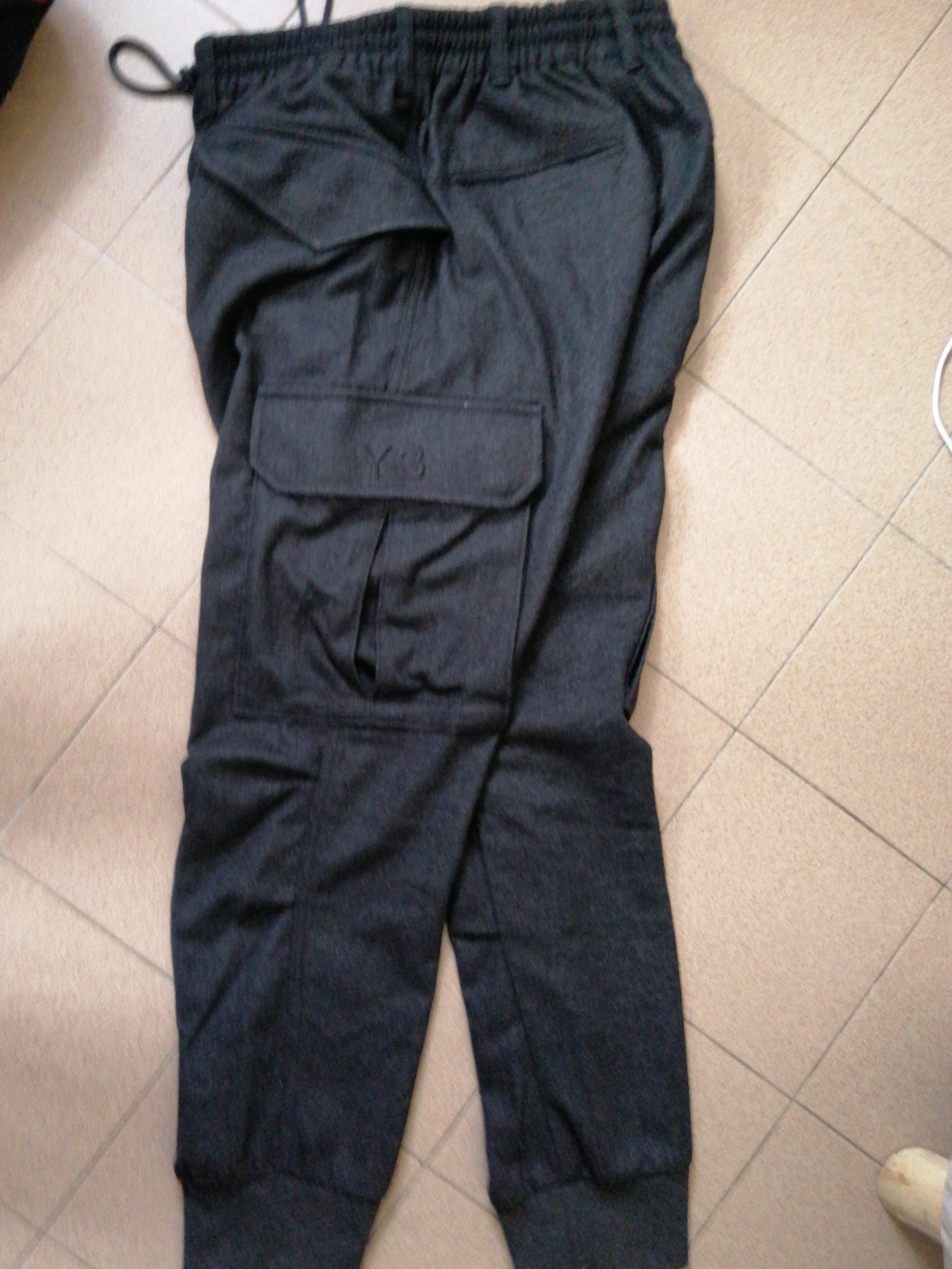 y3 jogger