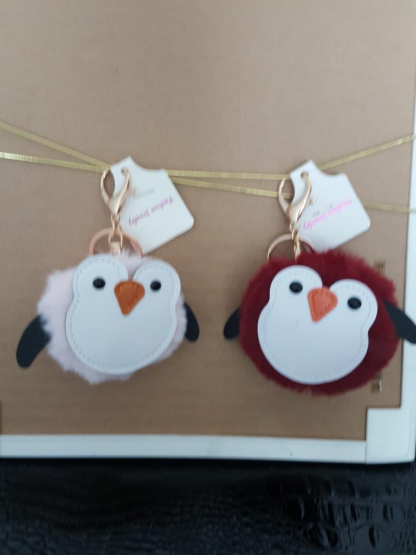 Keychains (Category: Everything Else) located in Singapore. Submitted by liz57 (Listing ID 253704350, Image 3). Description: Fluff ball penguin keychain.beautiful hanging on bag n as children's day gift..1 for 3.80,3 for 10..self collect punggol or buyer tops up postage..