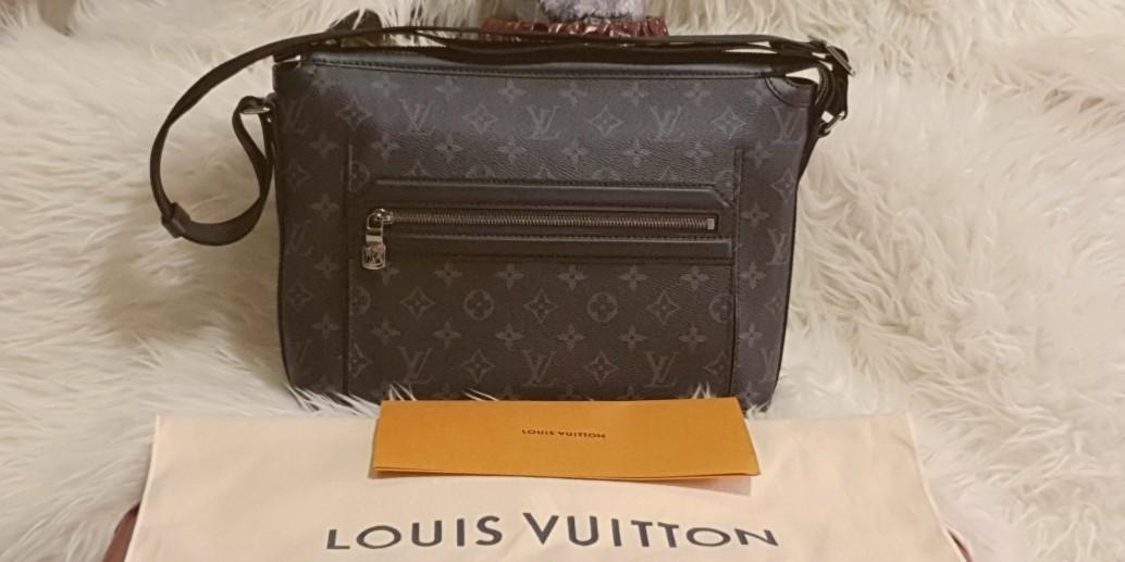 Louis Vuitton Unboxing of Porte Document Voyage PM for MEN 