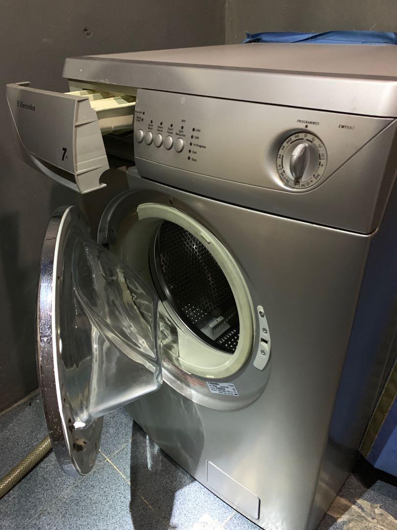 Mesin Cuci Electrolux, Kitchen & Appliances di Carousell