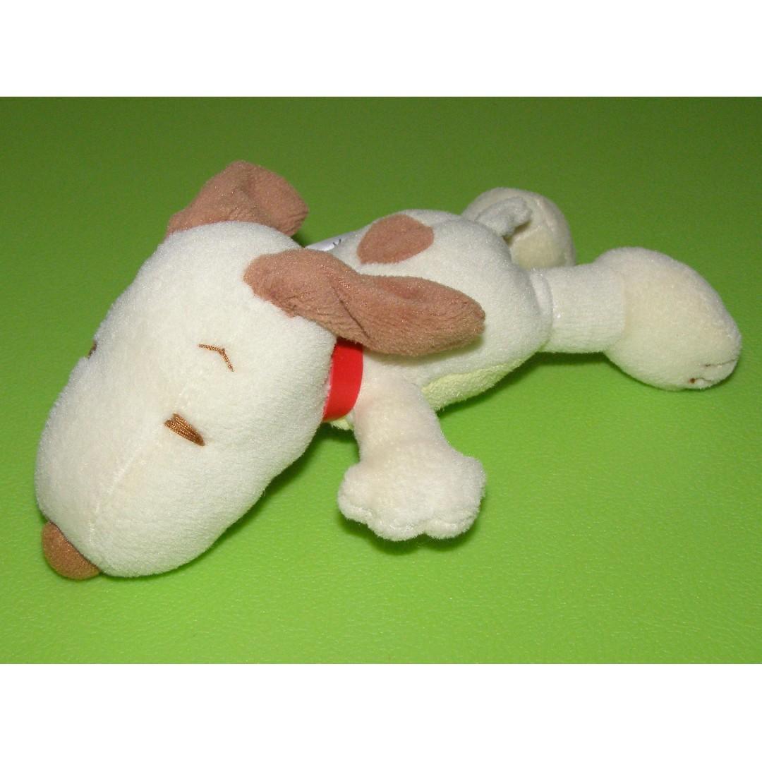 small snoopy stuffed animal