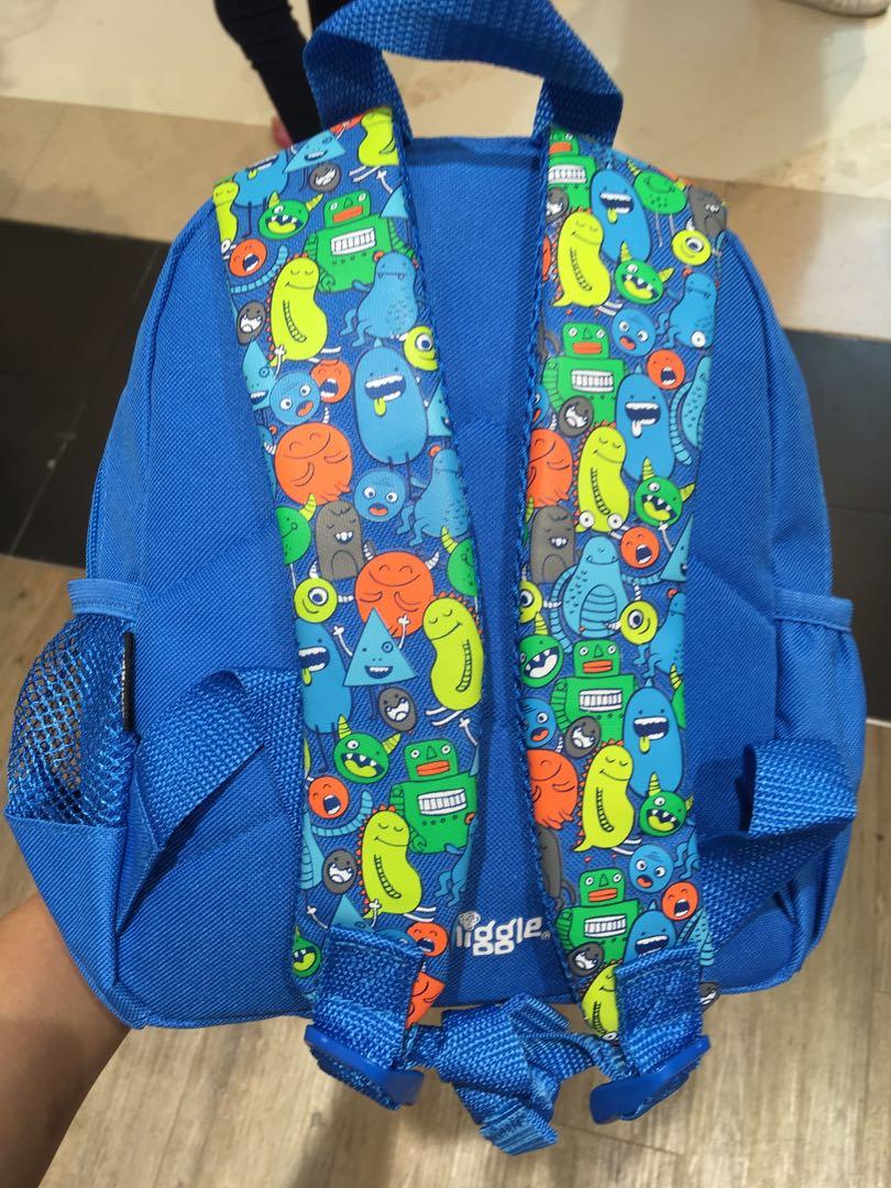 Smiggle teeny tiny backpack (Category: Diaper Bags & Wetbags) located in Quezon City. Submitted by pingkotton (Listing ID 253640060, Image 2). Description: Now on hand 🖐 Authentic❗️ Best for own use or as a present 🎁 .