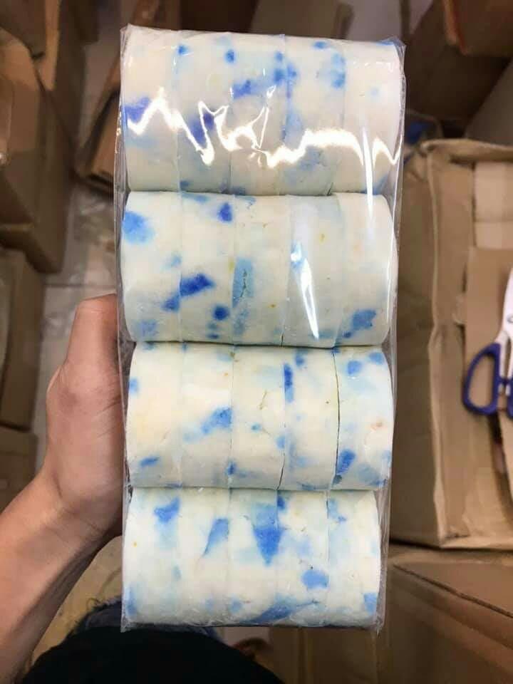 Vitamin e soap(1 kilo) (Category: Vitamins & Supplements) located in Quezon City. Submitted by rigelsfashiononline (Listing ID 253760190, Image 1). Description: Vitamin e soap(1 kilo) Php 250.