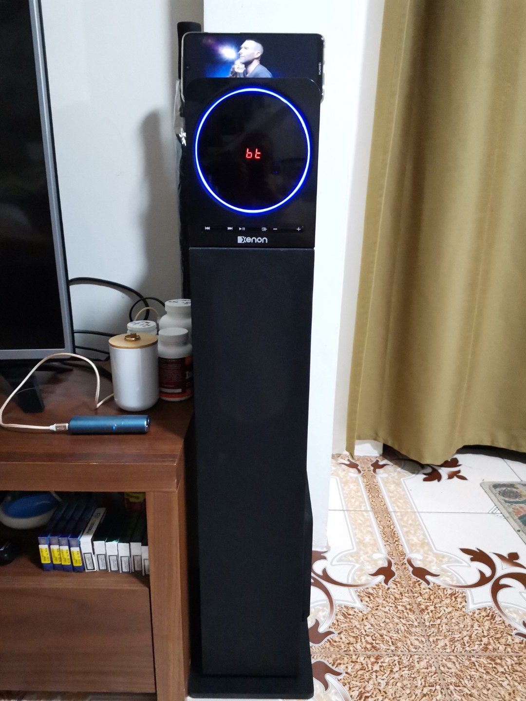 xenon portable speaker
