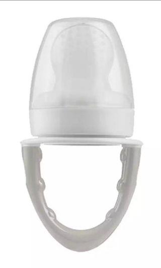 Baby feeder