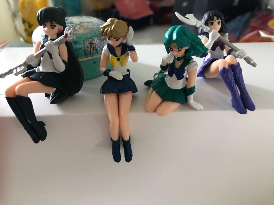 美少女戰士外部太陽系戰士4人組扭蛋 玩具 遊戲類 玩具 Carousell