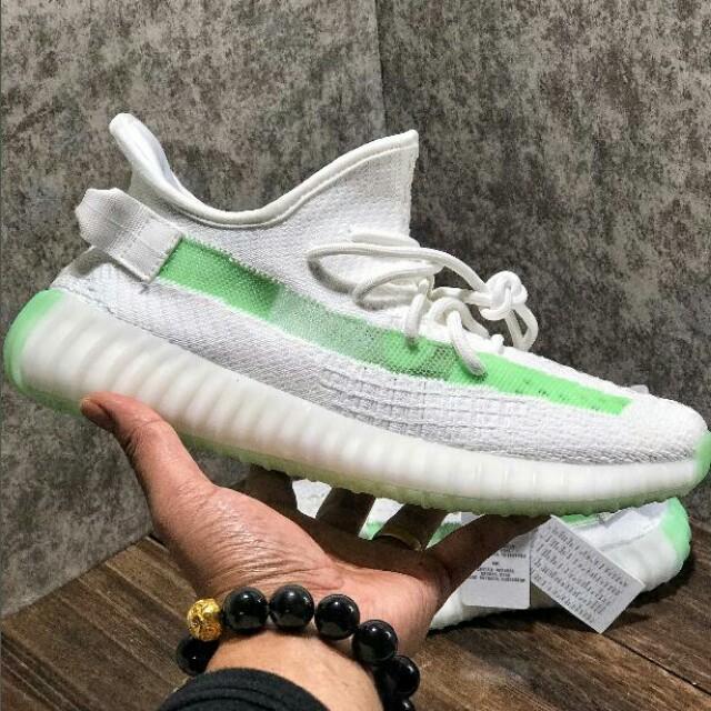 yeezys 37