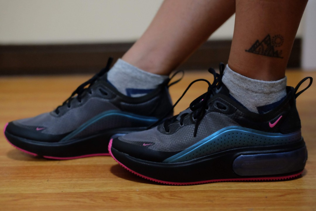 nike air max dia throwback future