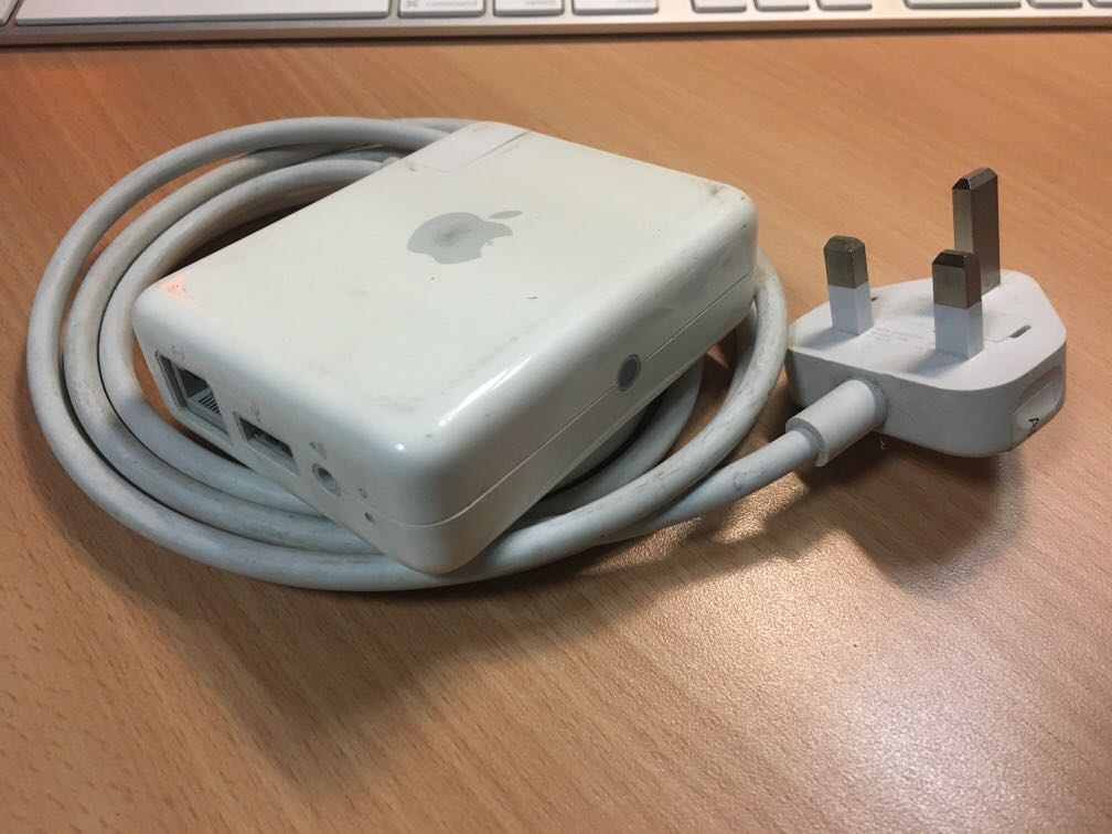 Apple Airport Express Base Station A1264 MB321LL/A , TV & Home  Appliances, TV & Entertainment, Entertainment Systems & Smart Home Devices  on Carousell