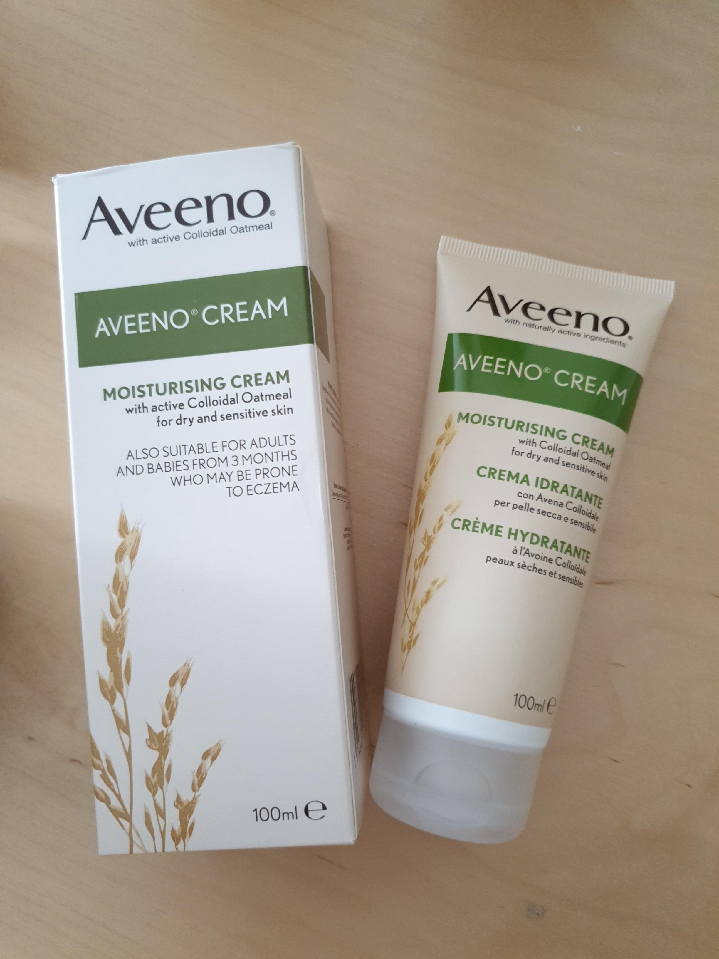 Aveeno Moisturising Cream 100ml, Beauty & Personal Care, Bath & Body