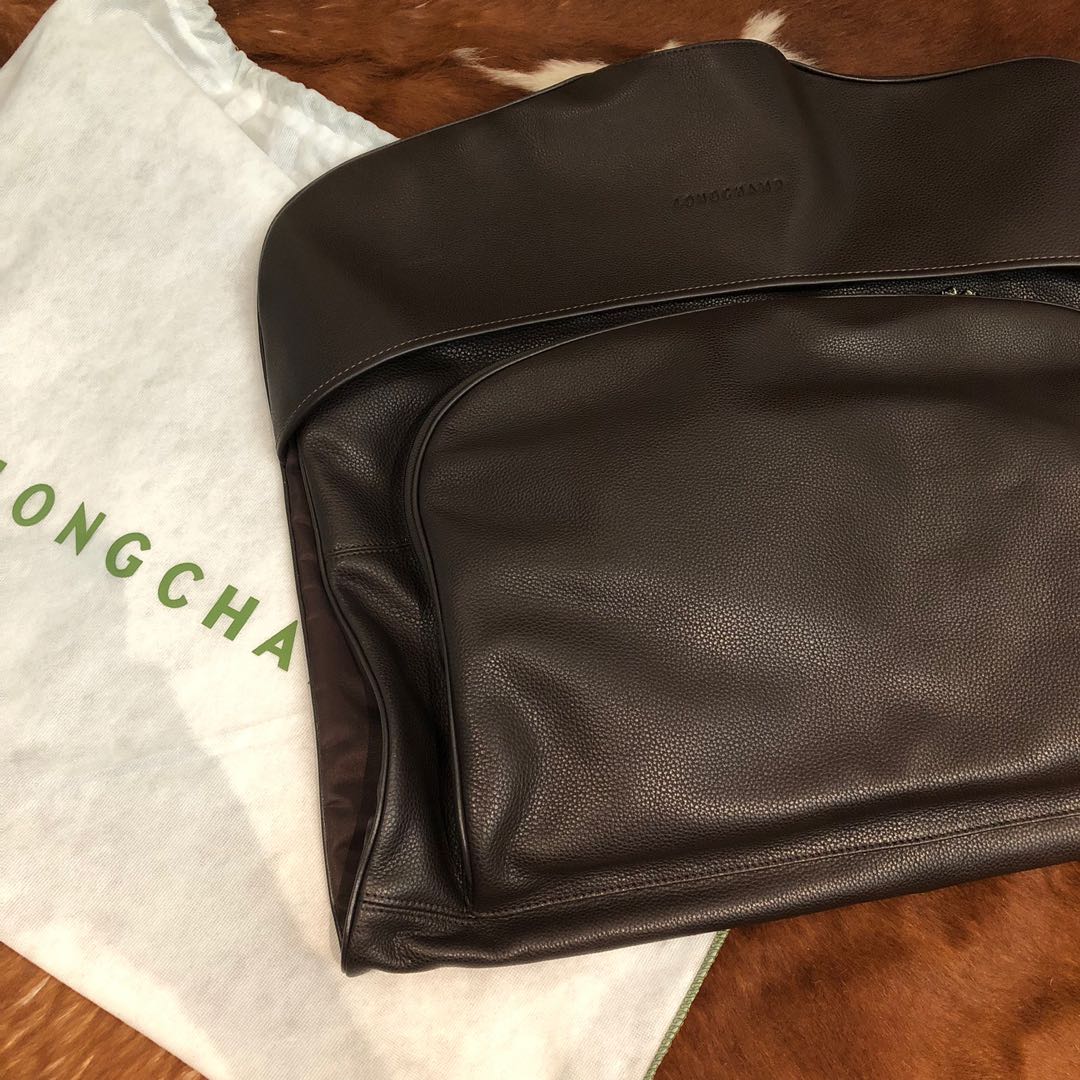 longchamp suit bag