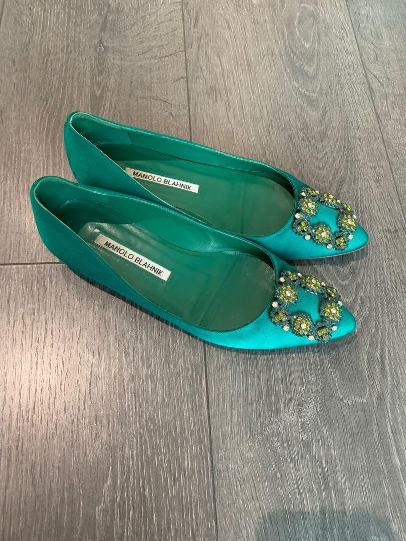 manolo blahnik green flats