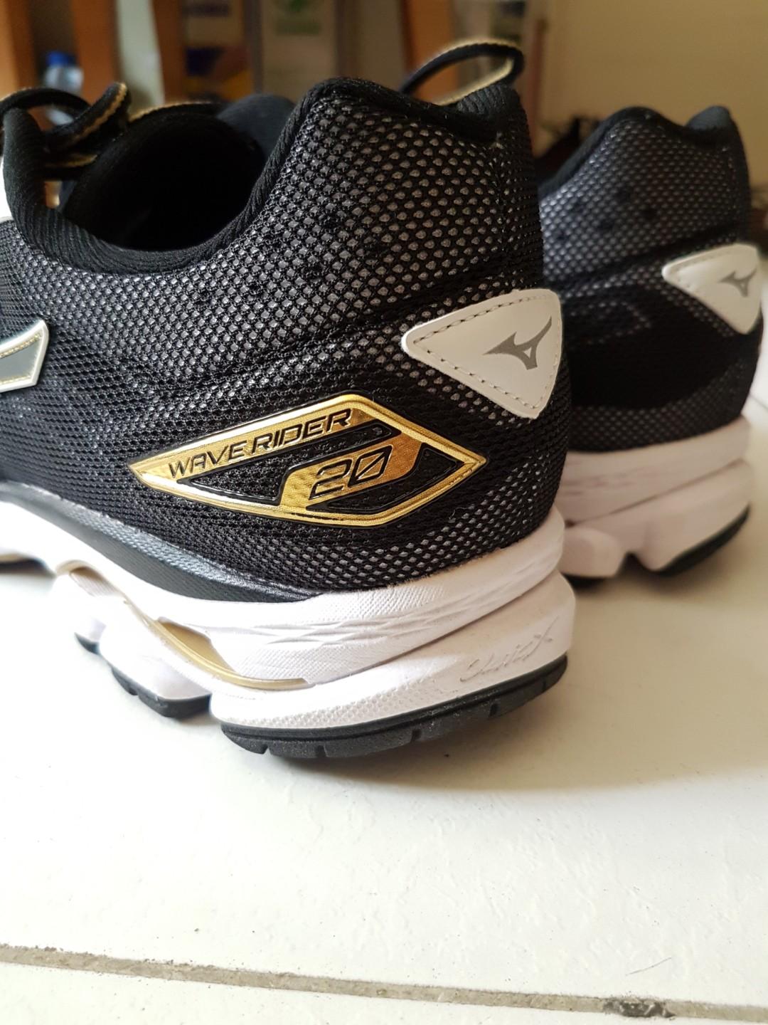 mizuno golf trousers