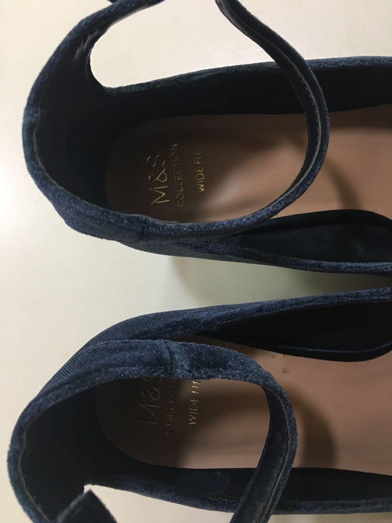 royal blue velvet heels